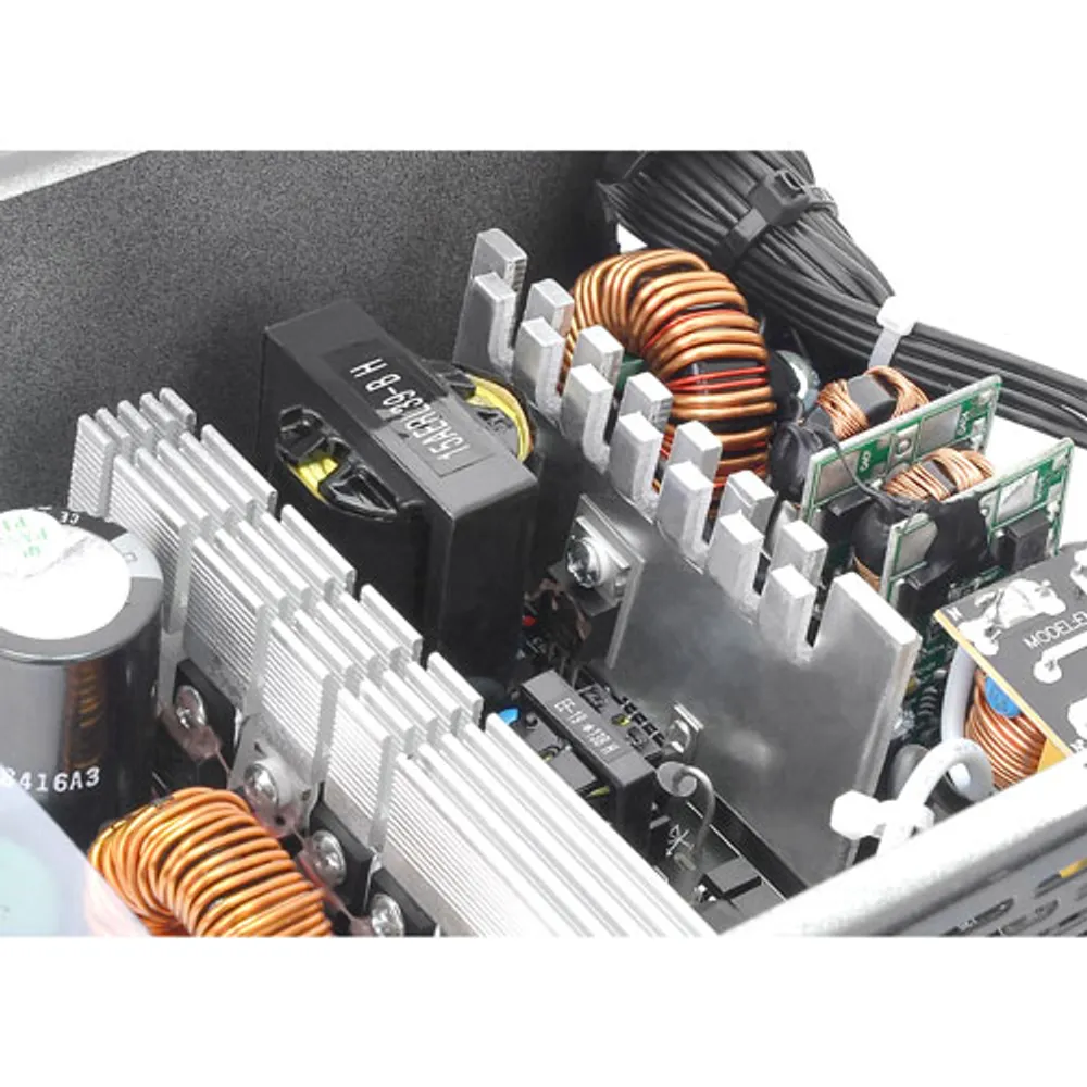 Thermaltake Smart BX1 750-Watt Non-Modular Power Supply