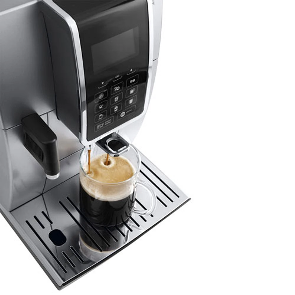 Machine à espresso automatique Dinamica de De'Longhi avec moussoir à lait LatteCrema - Inox