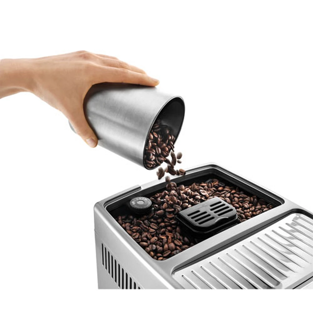 Machine à espresso automatique Dinamica de De'Longhi avec moussoir à lait LatteCrema - Inox