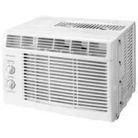 Insignia Window Air Conditioner - 5000 BTU - White
