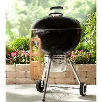 Grattoir en bois de Weber pour barbecue