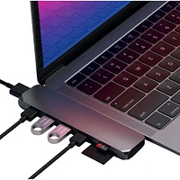 Concentrateur USB-C à 7 ports de Satechi + HDMI 4K pour MacBook Pro/Air (ST-CMBPM) - Gris cosmique