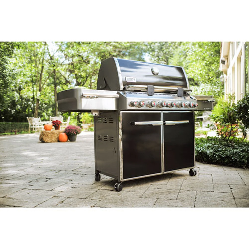 Barbecue au gaz naturel de 60 000 BTU Summit E-670 de Weber