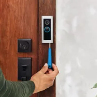 Sonnette vidéo avec fil Wi-Fi Pro de Ring - Nickel satiné