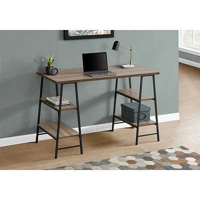 Bureau d'ordinateur de 47,25 po de largeur avec 4 tablettes de Monarch