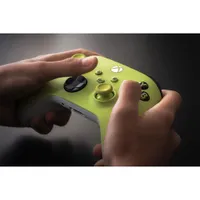 Xbox Wireless Controller - Electric Volt