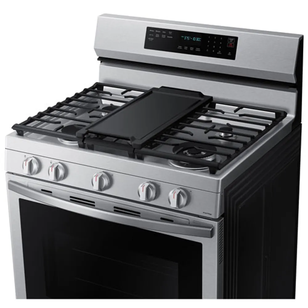 Samsung 30" 6.0 Cu. Ft. True Convection Freestanding Gas Air Fry Range (NX60A6711SS) - Stainless