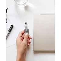 Clé USB 3.0 JumpDrive V100 de 128 Go de Lexar - Blanc/Gris