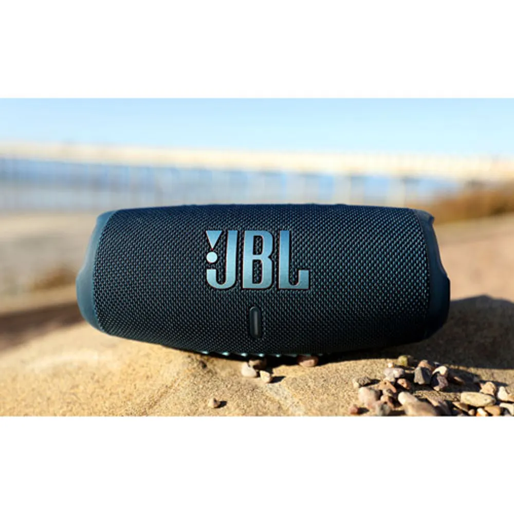 Haut-parleur sans fil Bluetooth étanche Charge 5 de JBL