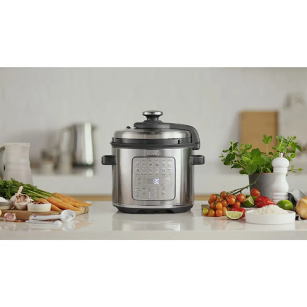 Breville The Fast Slow Go Multi Cooker - 6.3Qt