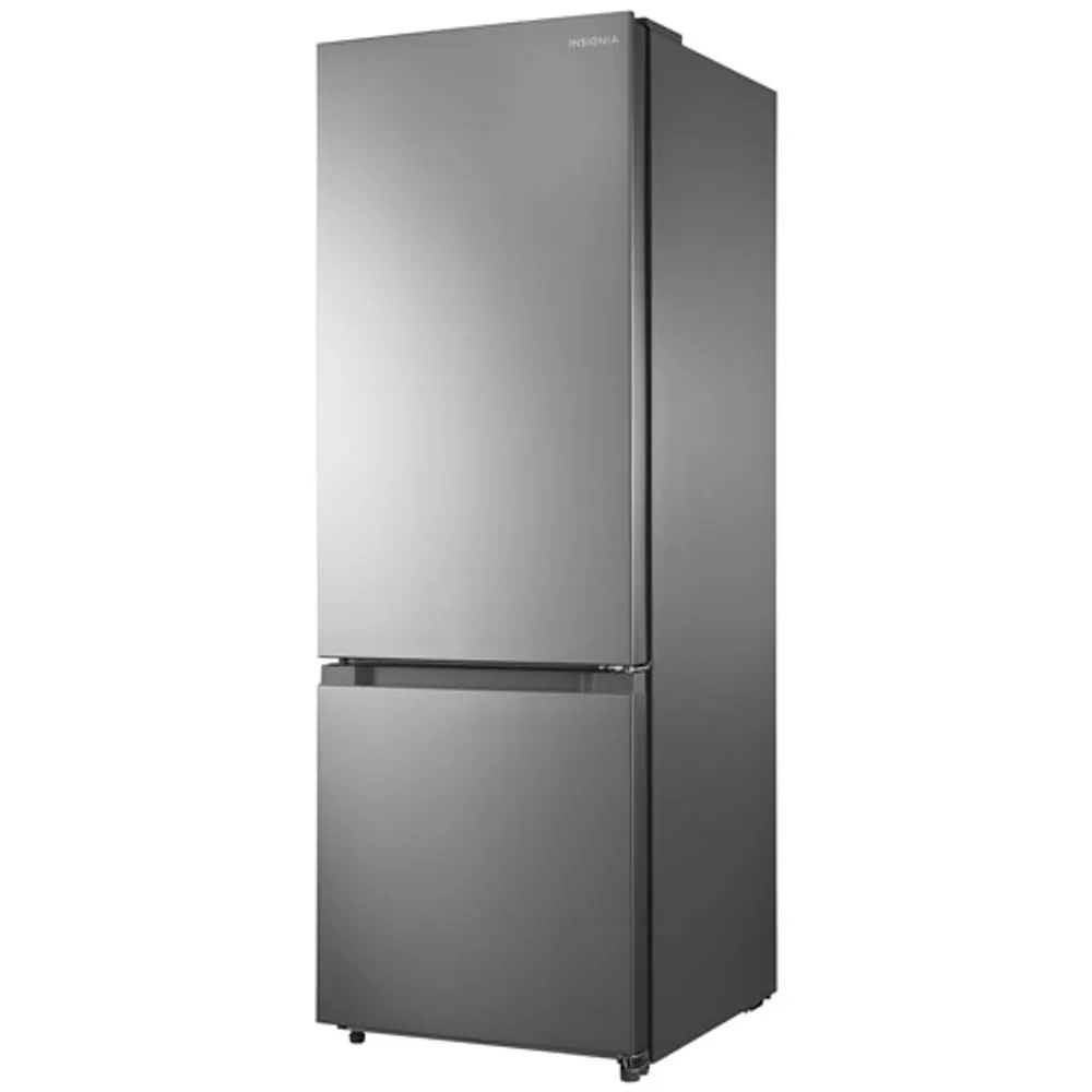 Insignia 24" 11.5 Cu. Ft. Bottom Freezer Refrigerator (NS-RBM11SS2-C) - Stainless steel