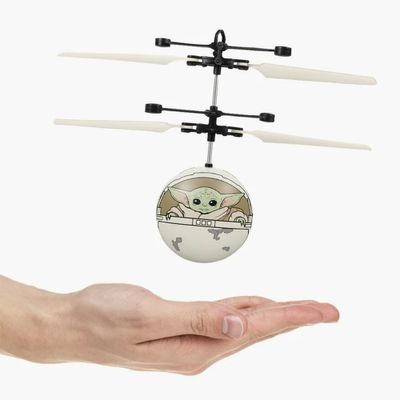 Star Wars The Mandalorian Baby Yoda "The Child" Groku Printed Motion Sensing UFO Ball Helicopter