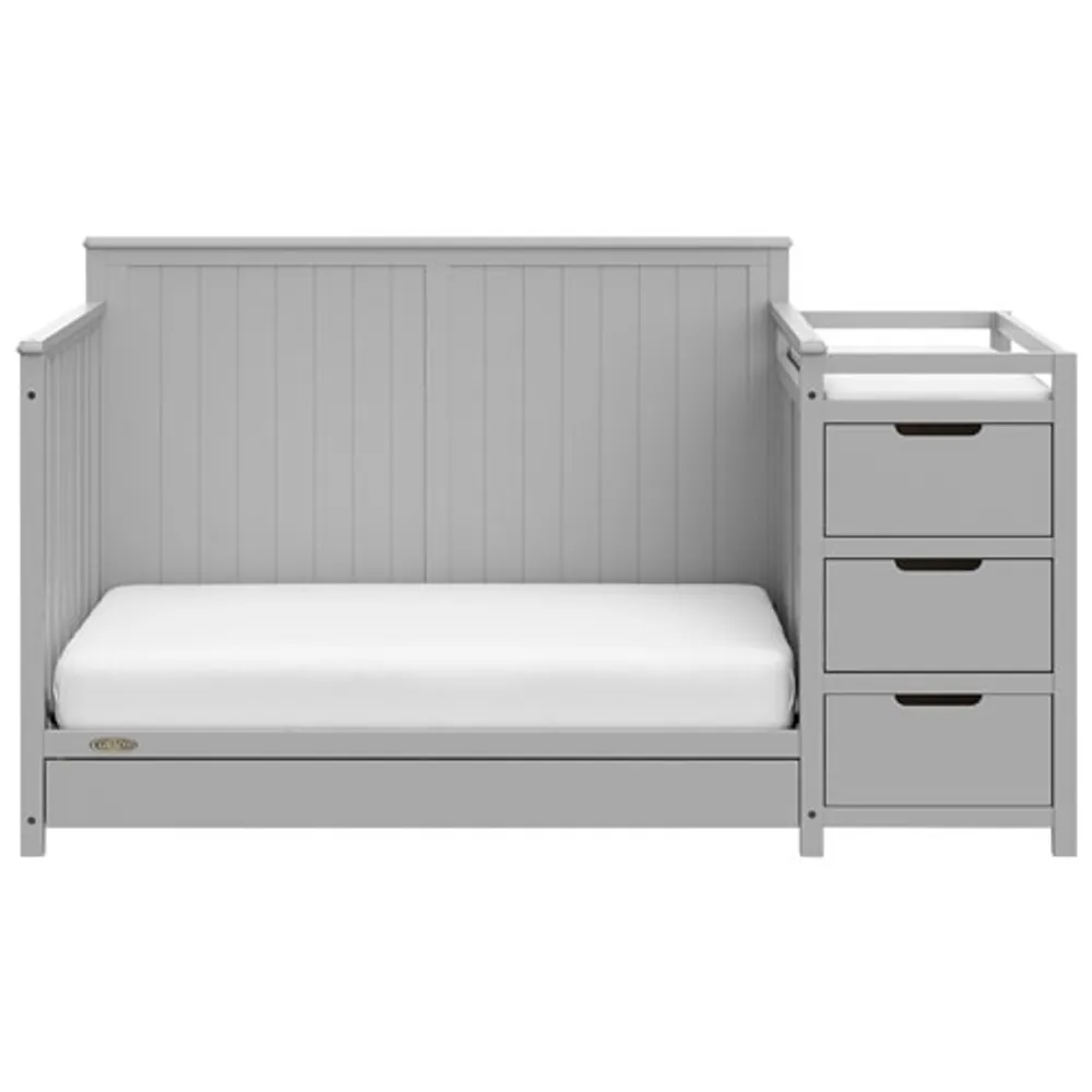 Graco Hadley 4-in-1 Convertible Crib with 3-Drawer Changing Table