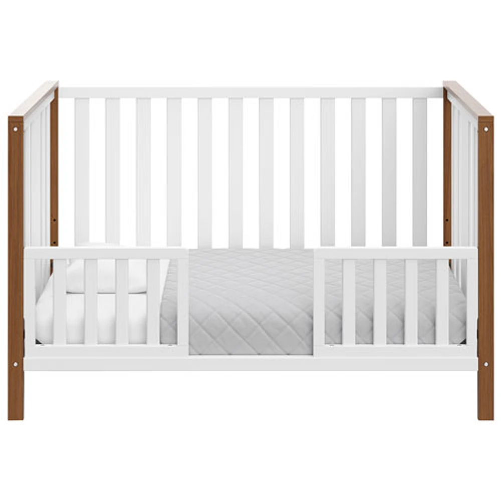 Lit de bébé transformable 4-en-1 Modern Pacific de Storkcraft - Blanc/Bois flotté rétro