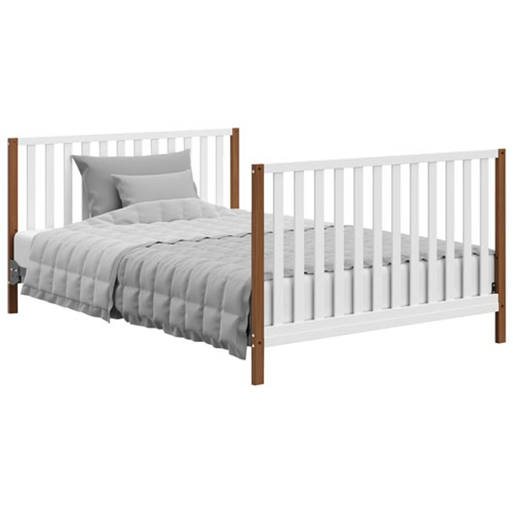 Lit de bébé transformable 4-en-1 Modern Pacific de Storkcraft - Blanc/Bois flotté rétro