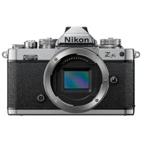 Appareil photo sans miroir Z fc de Nikon (boîtier seulement)