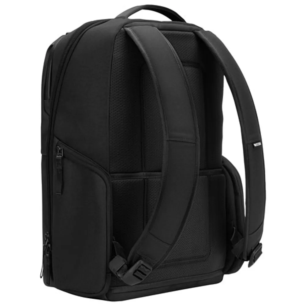 Incase Designs A.R.C. 16" Laptop Day Backpack - Black