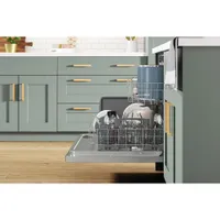 Whirlpool 24" 50dB Built-In Dishwasher with Stainless Steel Tub (WDT740SALZ) - Stainless Steel