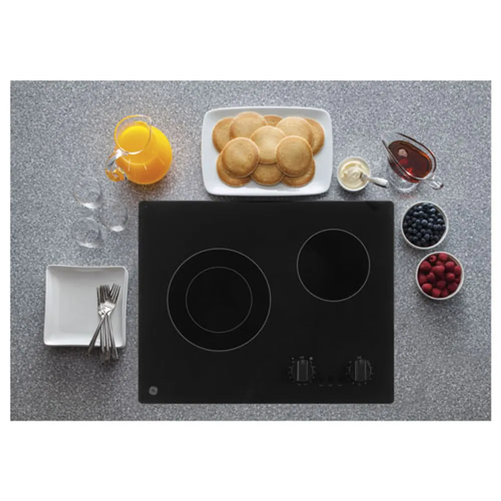 GE 21" 2-Element Electric Cooktop (JP3021DPBB) - Black