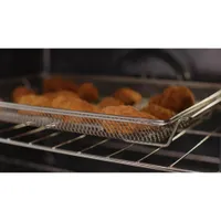 Maytag 30" 5.0 Cu. Ft. Fan Convection 5-Burner Gas Air Fry Range (MGR7700LZ) -Stainless Steel