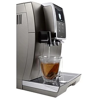 Machine à espresso automatique Dinamica Plus Connected de De'Longhi avec mousseur et moulin à café - Titane