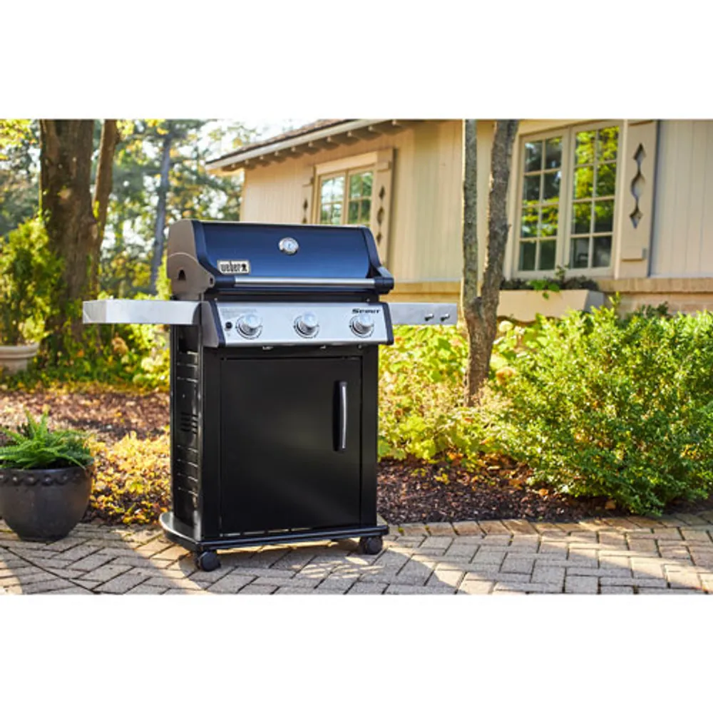 Weber Spirit E-315 32000 BTU Propane BBQ - Black