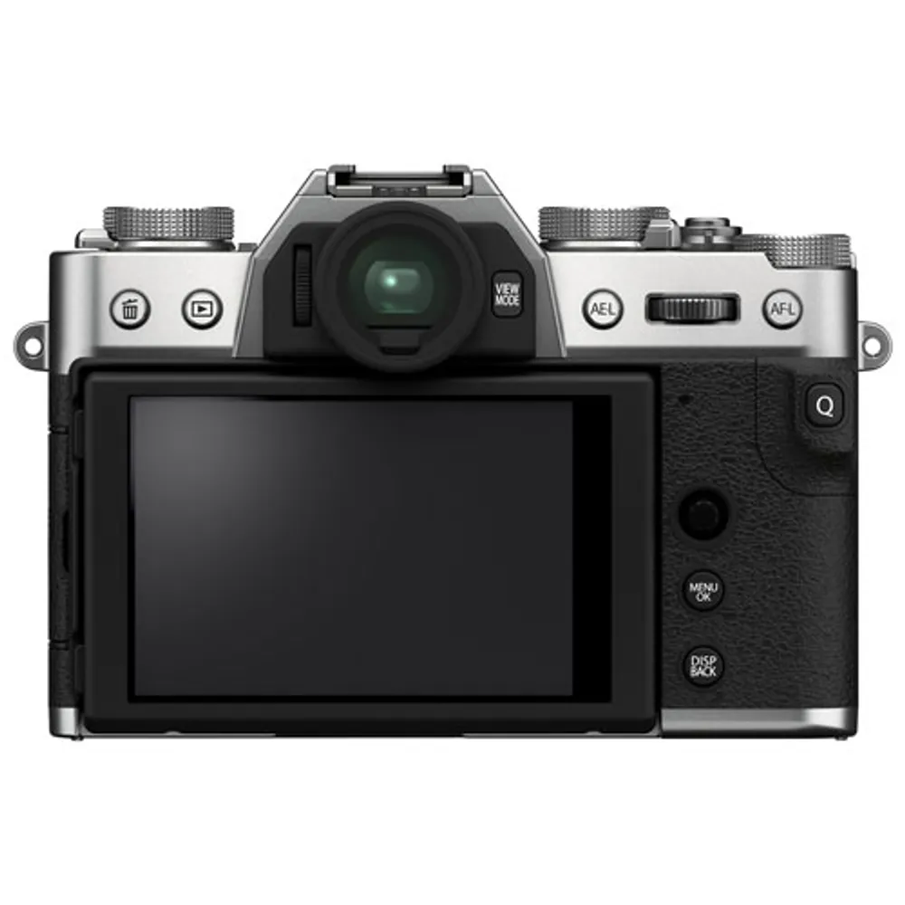 Appareil photo sans miroir X-T30 II de Fujifilm avec objectif 15-45 mm - Argenté