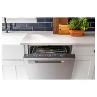 GE 24" 50dB Built-In Dishwasher (GDT635HSRSS) - Stainless Steel