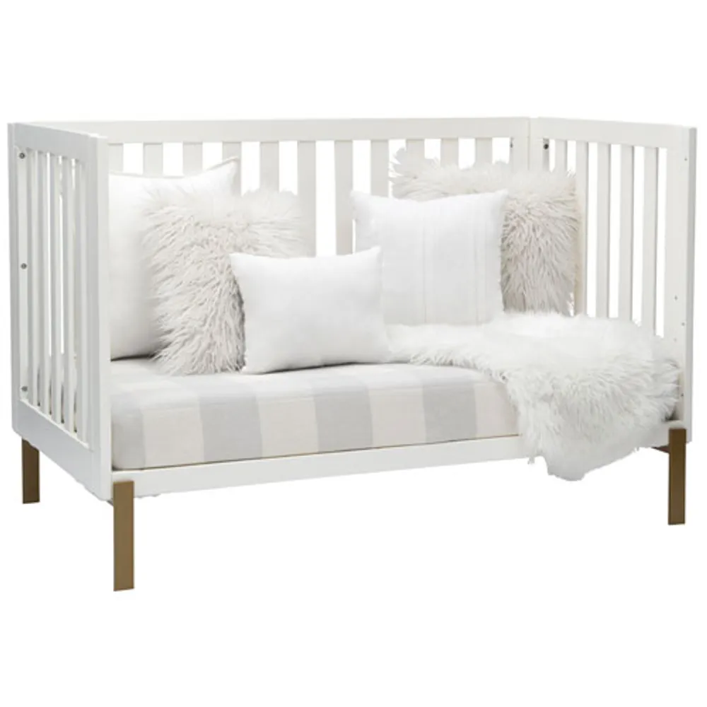 Delta Children Hendrix 4-in-1 Convertible Crib - White