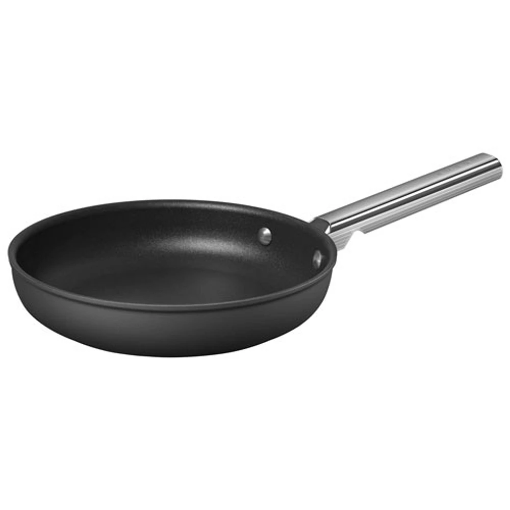 Smeg 9.5" Aluminum Frying Pan - Matte Black