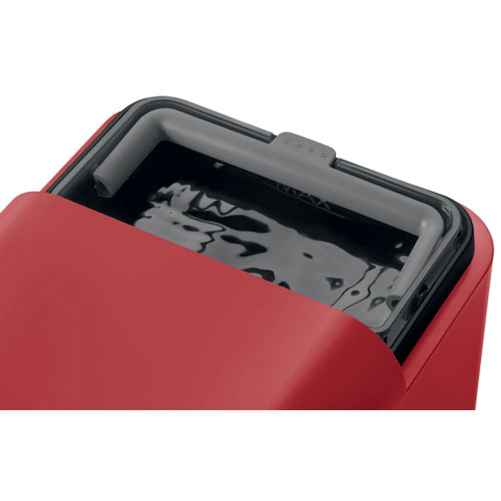 Smeg Automatic Espresso Machine - Matte Red