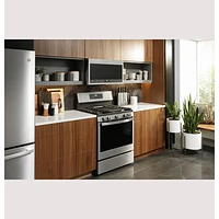 GE 30" 5.6 Cu. Ft. True Convection 5-Burner Freestanding Gas Air Fry Range (PCGB935YPFS) - Stainless