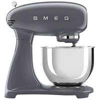 Batteur sur socle à tête inclinable de Smeg - 5,1 pintes - 600 W