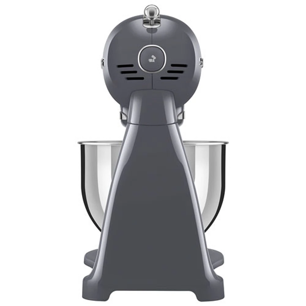 Batteur sur socle à tête inclinable de Smeg - 5,1 pintes - 600 W