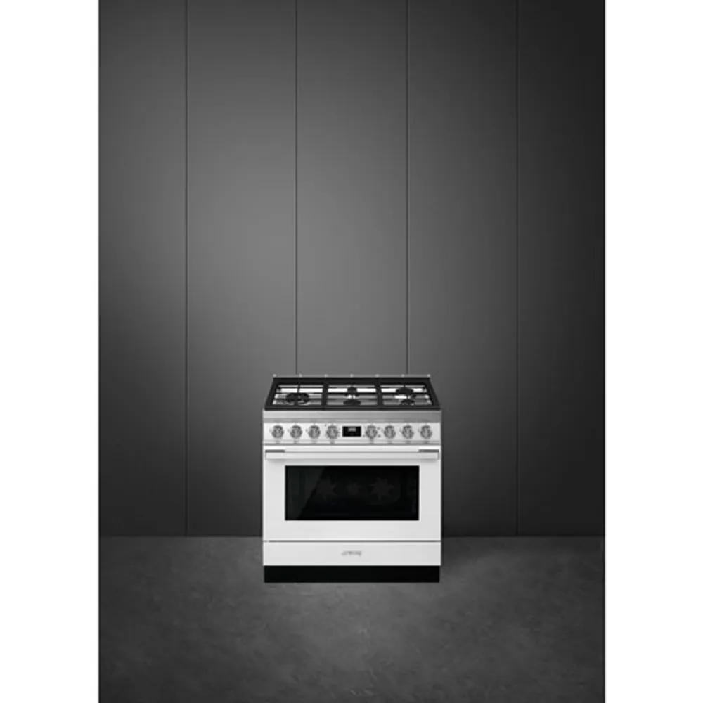 Smeg Portofino 36" 4.5 Cu. Ft. True Convection 5-Burner Freestanding Gas Range (CPF36UGGWH) - White