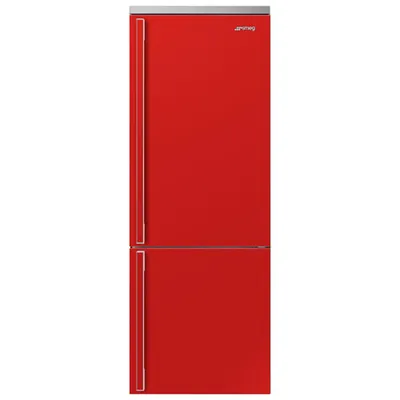 Réfrigérateur à congélateur inférieur 18 pi³ 28 po à distributeur de glaçons Portofino de Smeg (FA490URR) - Rouge