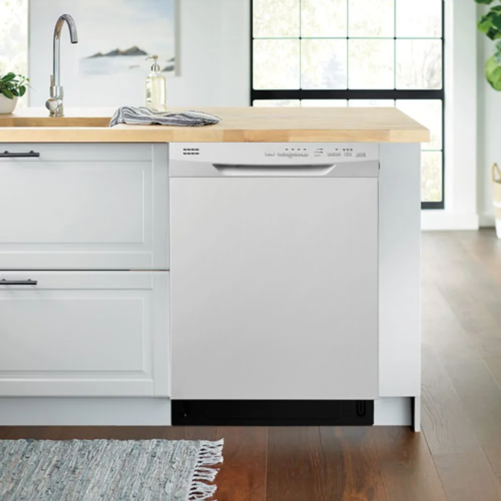 Insignia 24" 51dB Built-In Dishwasher with Stainless Steel Tub (NS-DWRF2WH3) - White - Only at Best Buy