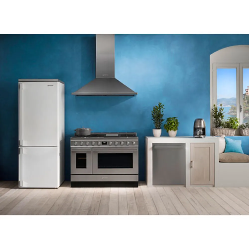 Smeg Portofino 36" 4.5 Cu. Ft. True Convection Freestanding Dual Fuel Range (CPF36UGMAN) - Anthracite