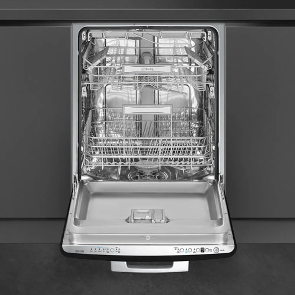 Smeg 24" 47dB Built-In Dishwasher with Third Rack (STU2FABBL2) - Black