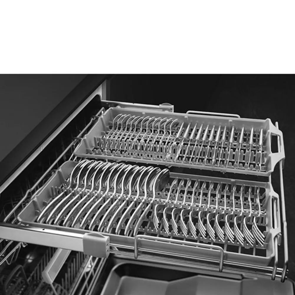 Smeg 24" 47dB Built-In Dishwasher with Third Rack (STU2FABBL2) - Black