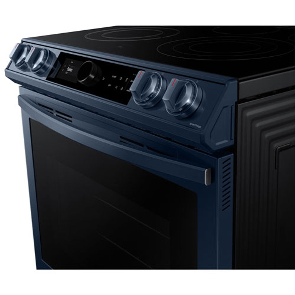 Samsung BESPOKE 30" True Convection 5-Element Slide-In Electric Air Fry Range (NE63A8711QN/AC) - Navy