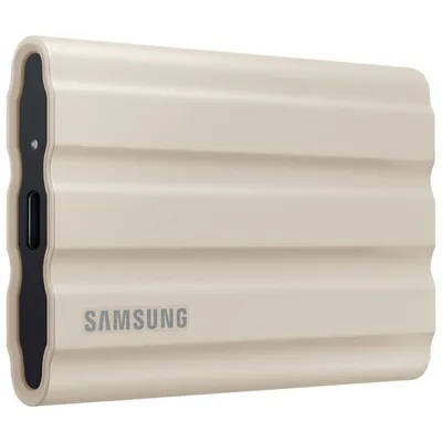 Disque SSD externe USB 3.2 de 2 To T7 Shield de Samsung (MU-PE2T0K/AM) - Beige