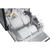 Samsung 24" 42dB Built-In Dishwasher with Third Rack (DW80B7070UG/AC) - Black Stainless