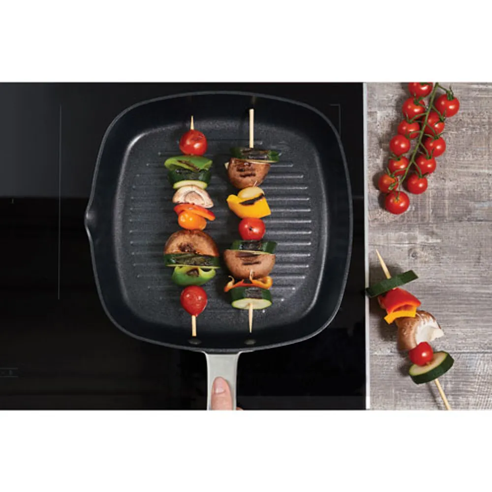 Poêle à griller en aluminium de 10 po de Zyliss - Noir/Argenté