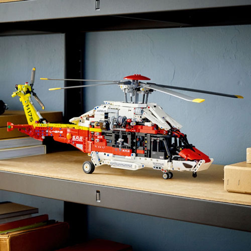 LEGO Technic: Airbus H175 Rescue Helicopter - 2001 Pieces (42145)