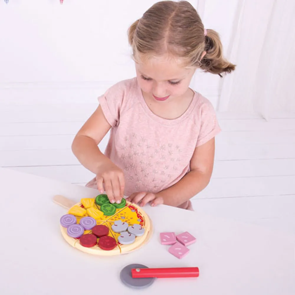 Bigjigs Toys Wooden Cutting Pizza