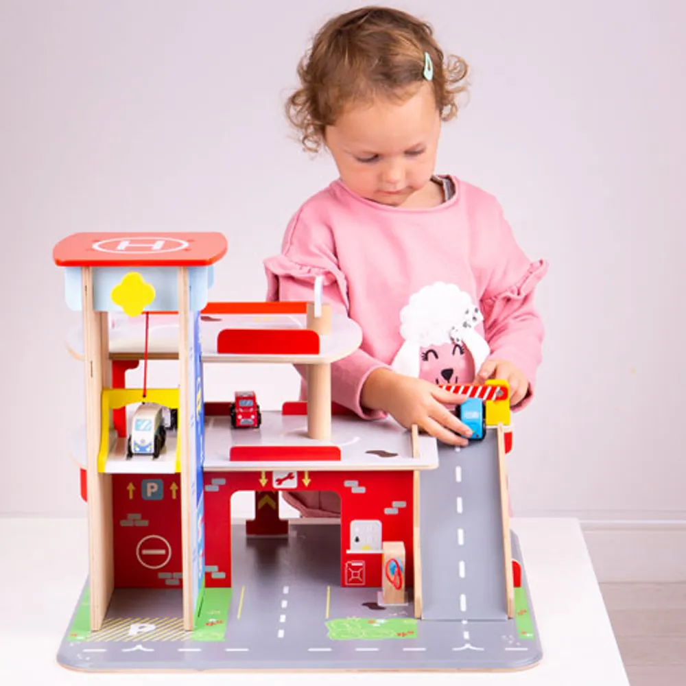 Bigjigs Toys Wooden Park & Play Garage