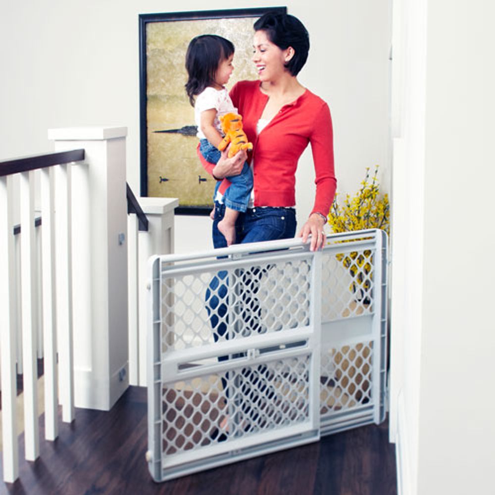 North States Supergate Classic Pressure-Mounted Safety Gate - Light Grey