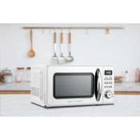 Galanz Retro 0.7 Cu.FT. Microwave (GLCMKZ07WER07) - Milkshake White