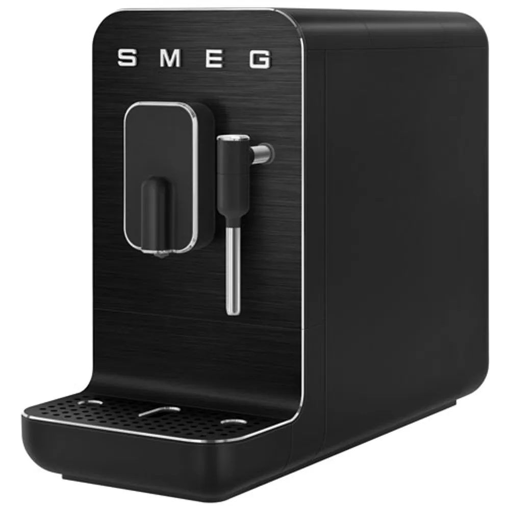 Machine à espresso automatique de Smeg avec mousseur et moulin à café - Noir